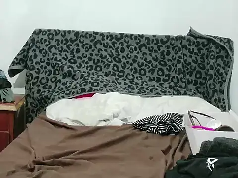 MojaditPussy online show from July 2026 09:17:01 PM