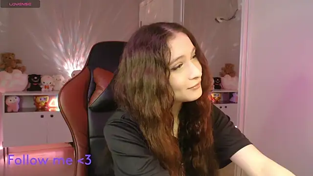 solitudebby online show from April 2026 08:02:01 PM