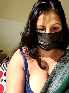 Snapshot of Hot_Alicee chatting on June 2026 05:11:02 PM Hot Alicee online show from June 2026 05:11:02 PM