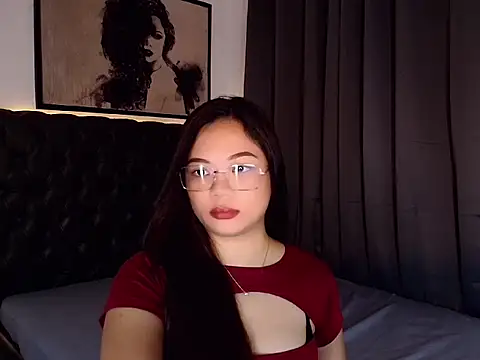 Snapshot of breezybabes chatting on April 2026 12:20:02 AM breezybabes online show from April 2026 12:20:02 AM