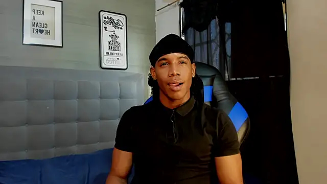 axel silva4 online show from April 2026 12:34:02 PM