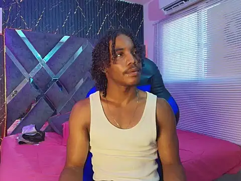 Snapshot of axel_silva4 chatting on June 2026 07:30:02 PM axel silva4 online show from June 2026 07:30:02 PM