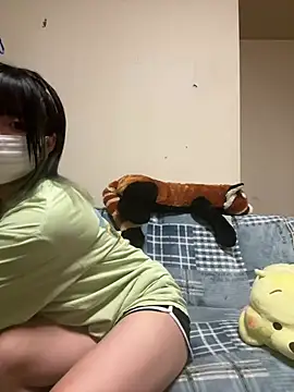 Snapshot of o_Yuki_o chatting on May 2026 12:22:02 PM o Yuki o online show from May 2026 12:22:02 PM