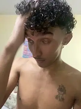 Snapshot of MavyFF chatting on April 2026 10:22:02 PM MavyFF online show from April 2026 10:22:02 PM