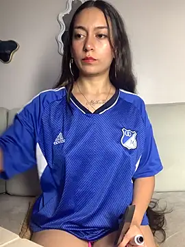 DulceLatinaxo online show from April 2026 09:04:02 PM