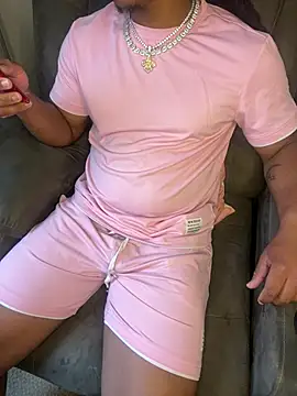 Snapshot of shepullsmydreads265 chatting on April 2026 03:56:01 PM shepullsmydreads265 online show from April 2026 03:56:01 PM