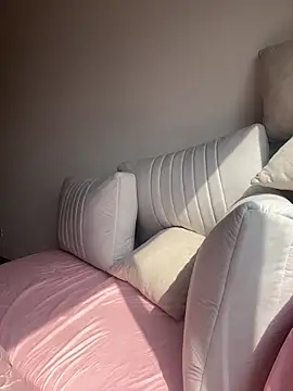 Snapshot of lunasex06 chatting on April 2026 02:12:01 PM lunasex06 online show from April 2026 02:12:01 PM