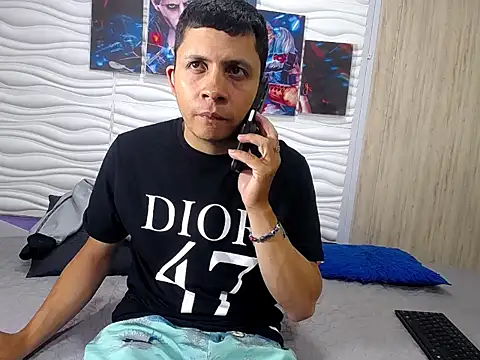 romeojupi online show from April 2026 01:41:01 AM