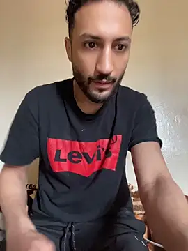 Snapshot of legende59 chatting on April 2026 11:37:01 AM legende59 online show from April 2026 11:37:01 AM