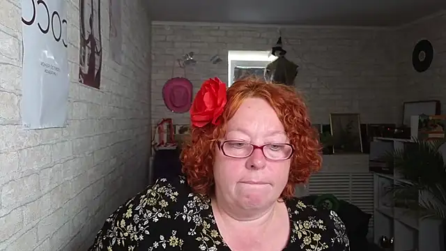 Snapshot of Fara_Flutte chatting on June 2026 05:32:02 AM Fara Flutte online show from June 2026 05:32:02 AM