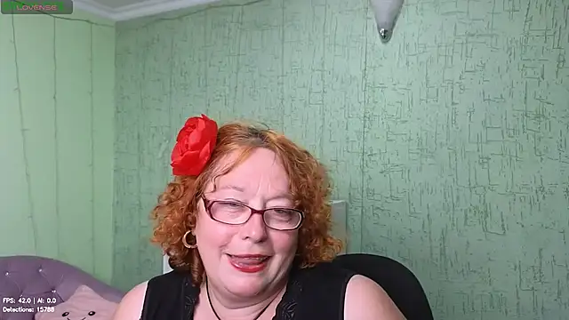 Snapshot of Fara_Flutte chatting on July 2026 10:12:02 AM Fara Flutte online show from July 2026 10:12:02 AM