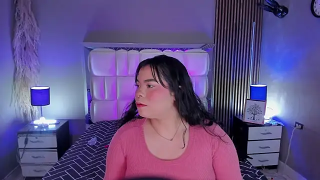 ROSELEI  online show from April 2026 01:04:02 PM