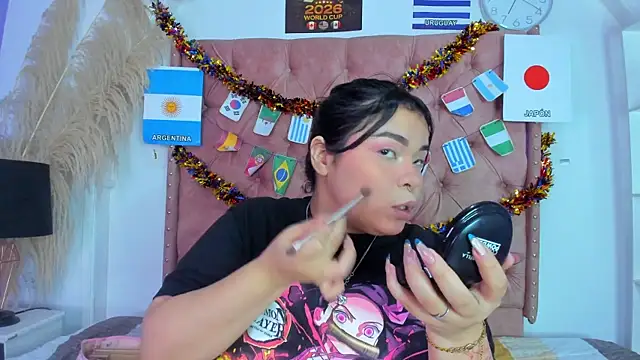 Snapshot of ROSELEI_ chatting on July 2026 05:09:02 AM ROSELEI online show from July 2026 05:09:02 AM