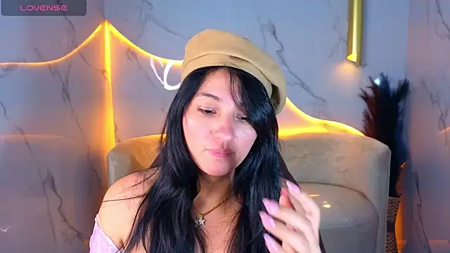 Snapshot of Alisson_tx_ chatting on May 2026 07:45:01 PM Alisson tx online show from May 2026 07:45:01 PM