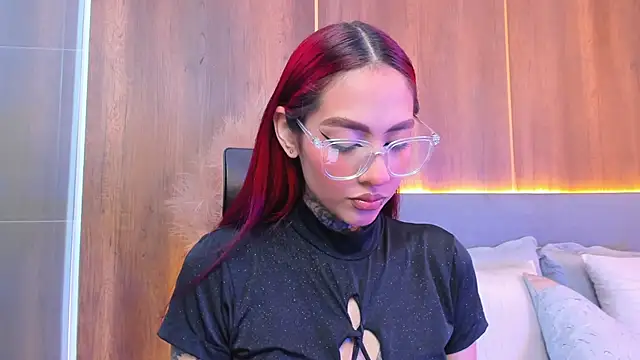 Snapshot of _Megan_Angel_ chatting on April 2026 04:00:02 PM Megan Angel online show from April 2026 04:00:02 PM