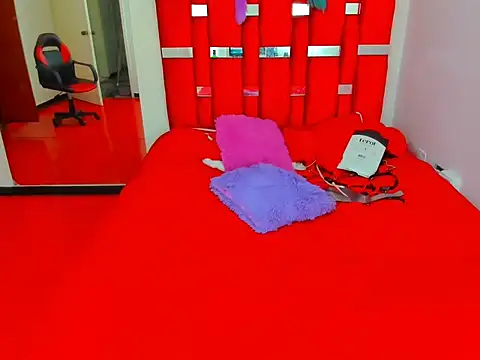 scarlett red 1 online show from May 2026 04:56:02 PM