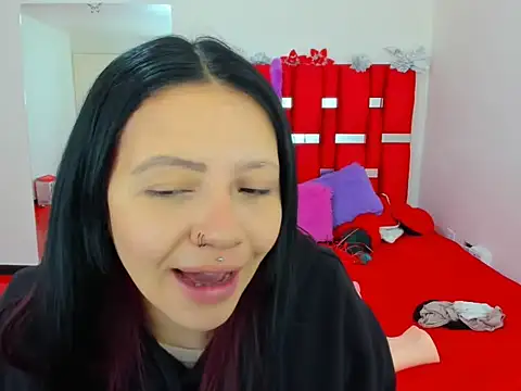 scarlett red 1 online show from May 2026 05:11:01 PM