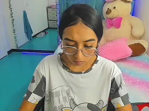 valery taylor 1 online show from April 2026 02:28:01 AM