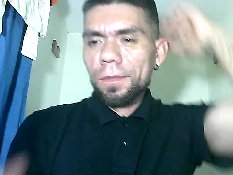 thomas2wood online show from May 2026 11:22:02 PM