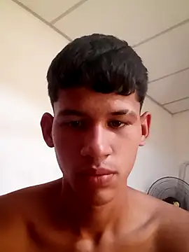 chicocalo online show from April 2026 05:46:02 PM