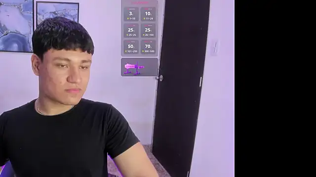 FemNoah online show from April 2026 08:36:02 PM