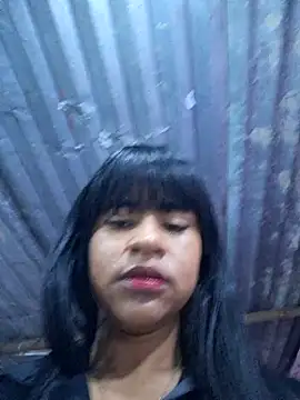 Snapshot of Zoe_Ssl chatting on April 2026 12:48:01 AM Zoe Ssl online show from April 2026 12:48:01 AM