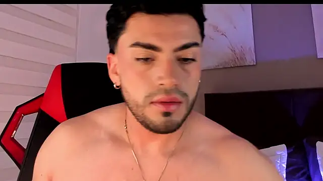 Snapshot of Alexander_Diazz chatting on April 2026 11:59:01 AM Alexander Diazz online show from April 2026 11:59:01 AM