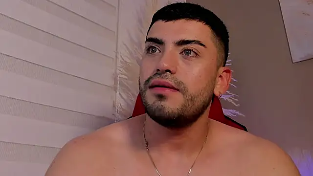 Alexander Diazz online show from May 2026 12:51:02 AM