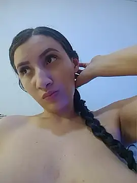 Snapshot of _Wanda_777 chatting on May 2026 08:36:01 PM Wanda 777 online show from May 2026 08:36:01 PM