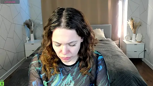 Asya Nelson online show from April 2026 01:00:01 AM