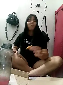 Snapshot of Lcamilagarcia chatting on May 2026 03:14:02 AM Lcamilagarcia online show from May 2026 03:14:02 AM