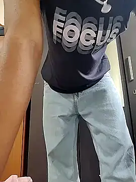 Snapshot of hrny_0007 chatting on April 2026 04:45:02 AM hrny 0007 online show from April 2026 04:45:02 AM