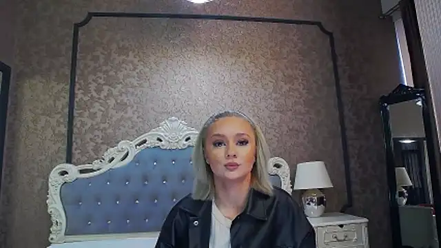 Snapshot of Ivy_Quin chatting on May 2026 04:08:02 AM Ivy Quin online show from May 2026 04:08:02 AM