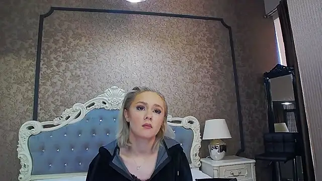 Snapshot of Ivy_Quin chatting on May 2026 04:07:02 AM Ivy Quin online show from May 2026 04:07:02 AM
