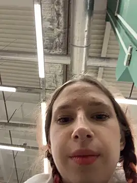 michelle lovique online show from April 2026 08:09:02 AM