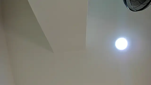 medoly03 online show from April 2026 11:27:01 AM