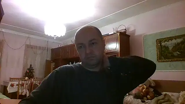 Snapshot of Luceriusbigass chatting on December 2024 04:58:01 PM Luceriusbigass online show from December 2024 04:58:01 PM