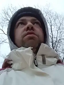 Snapshot of Luceriusbigass chatting on December 2024 06:01:02 AM Luceriusbigass online show from December 2024 06:01:02 AM