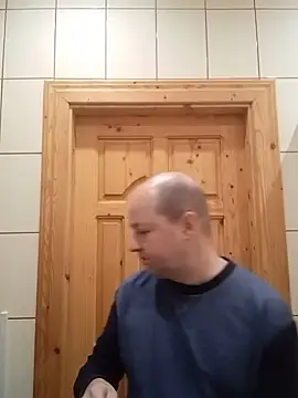 Snapshot of Luceriusbigass chatting on December 2024 05:29:02 PM Luceriusbigass online show from December 2024 05:29:02 PM