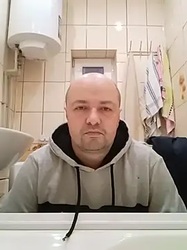 Snapshot of Luceriusbigass chatting on January 2025 03:32:01 PM Luceriusbigass online show from January 2025 03:32:01 PM