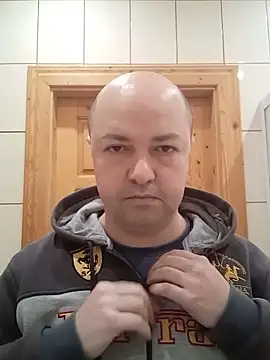 Snapshot of Luceriusbigass chatting on January 2025 05:27:01 AM Luceriusbigass online show from January 2025 05:27:01 AM