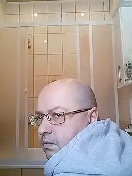 Snapshot of Luceriusbigass chatting on February 2025 09:23:01 AM Luceriusbigass online show from February 2025 09:23:01 AM