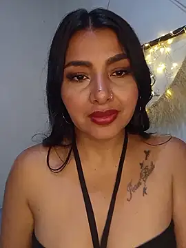 Snapshot of Antonella-corruso chatting on April 2026 07:22:02 PM Antonella-corruso online show from April 2026 07:22:02 PM