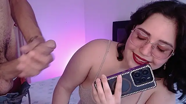 Snapshot of mijoprietosex chatting on May 2026 04:59:02 PM mijoprietosex online show from May 2026 04:59:02 PM