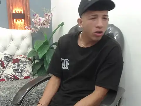 Alexander villa  online show from April 2026 10:26:02 PM