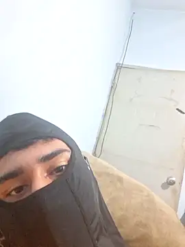 Frankito56 online show from April 2026 09:04:01 AM