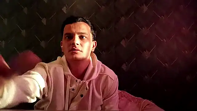 Snapshot of jeremyhotties chatting on April 2026 03:24:02 PM jeremyhotties online show from April 2026 03:24:02 PM