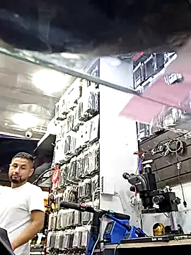 Snapshot of DiegoDass chatting on April 2026 02:33:01 PM DiegoDass online show from April 2026 02:33:01 PM