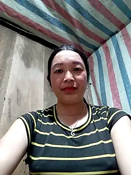 Snapshot of vanlucky2 chatting on June 2026 10:18:02 AM vanlucky2 online show from June 2026 10:18:02 AM