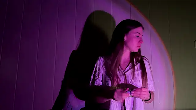 BambiBlush online show from April 2026 05:13:02 PM